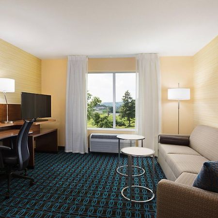 Fairfield Inn & Suites By Marriott Belle Vernon Eksteriør bilde