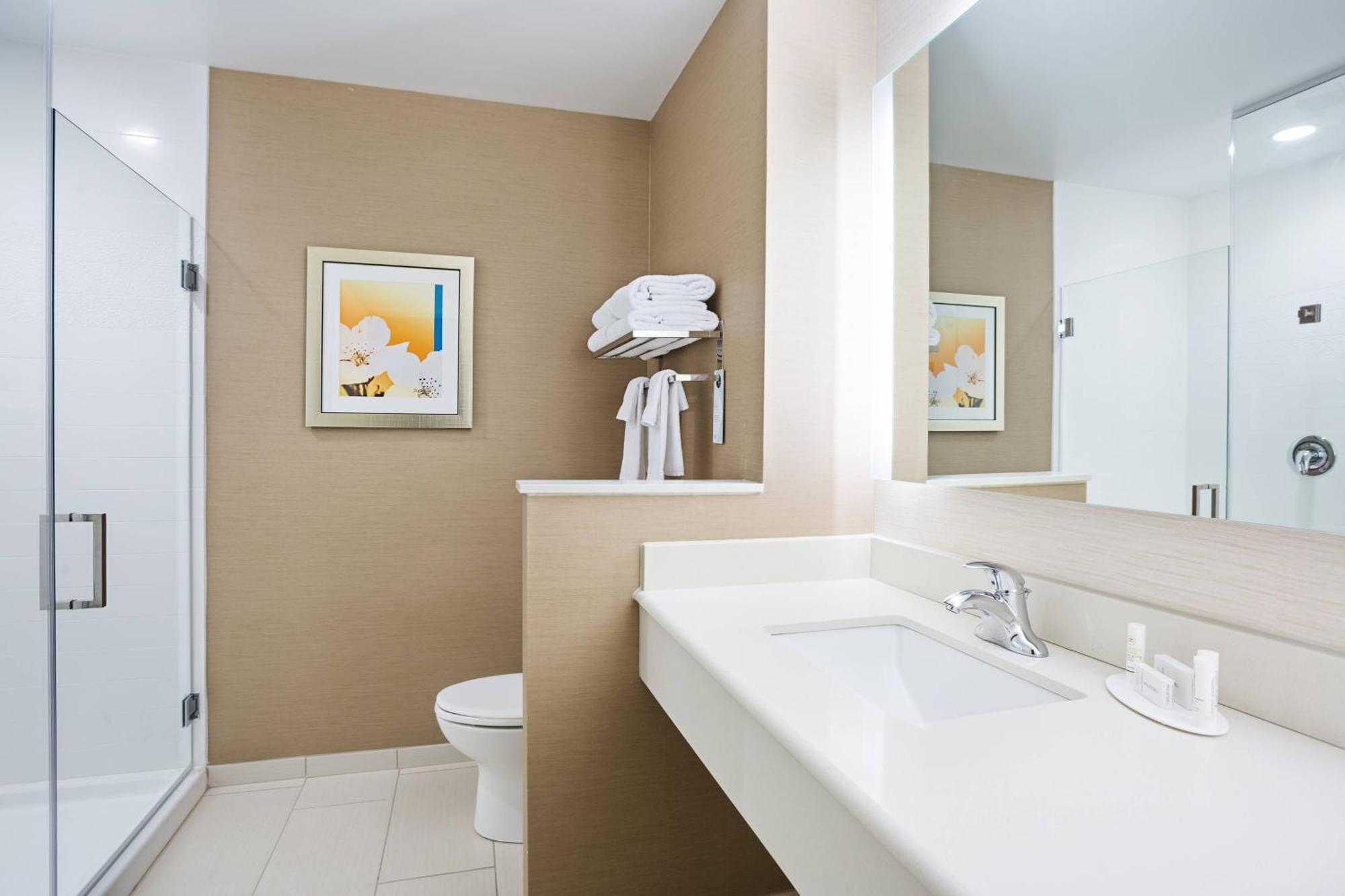 Fairfield Inn & Suites By Marriott Belle Vernon Eksteriør bilde